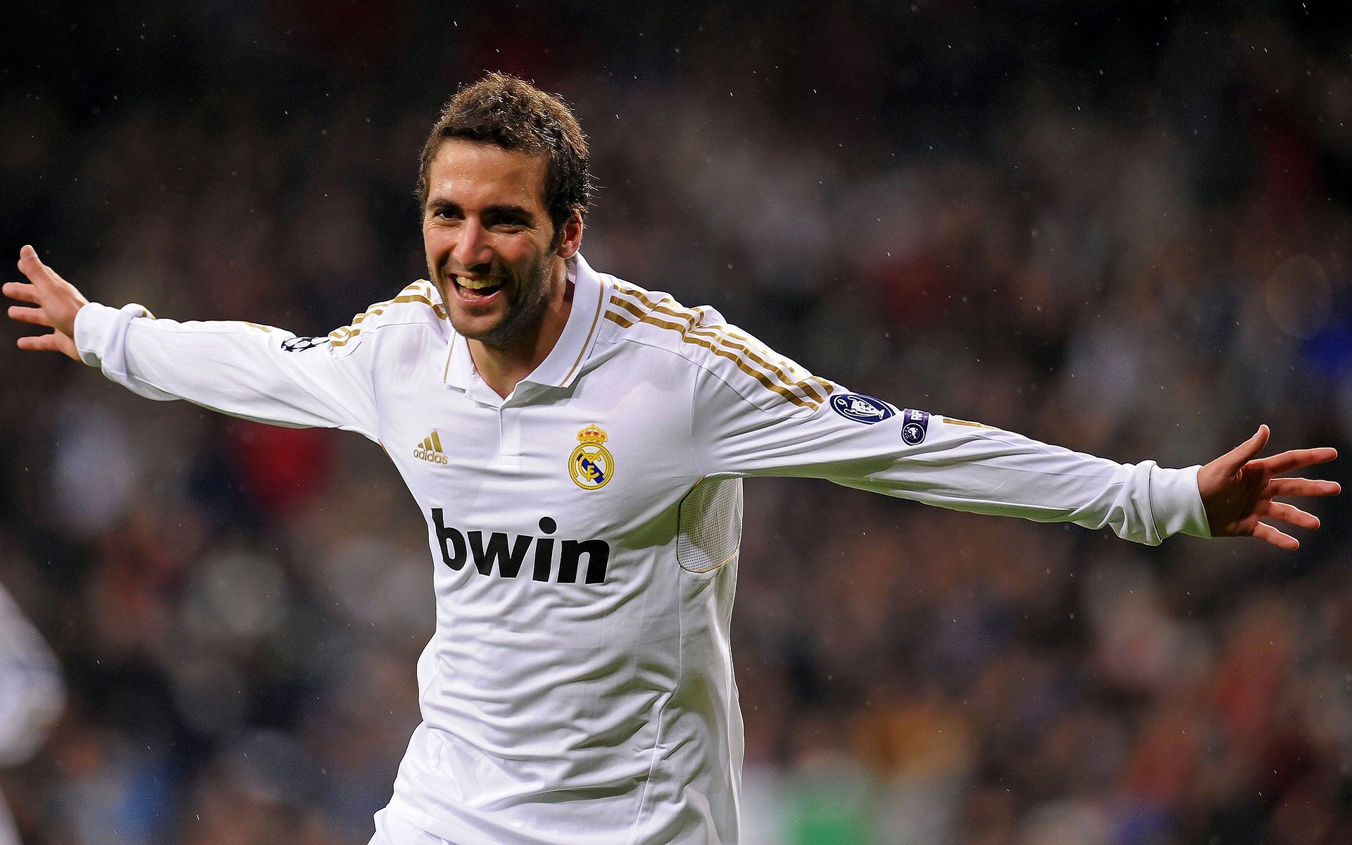 伊朗男足在巴黎奥运会上展示了高水平的比赛状态,伊朗男足进过几次世界杯